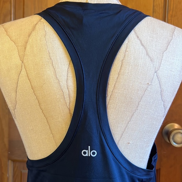 EUC ALO Motion tank in Black Size S - Picture 2 of 7